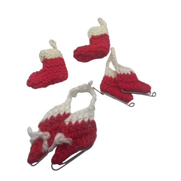 Set of 4 Handmade Crocheted Ornaments 2 Ice Skates 2 Stockings - Picture 1 of 5